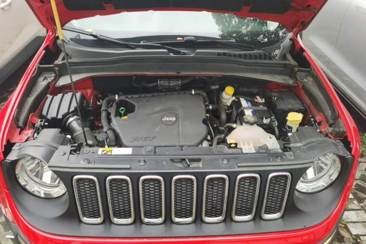 Used Jeep Renegade 2016 1.4T Automatic Jingneng Edition Engine Bay