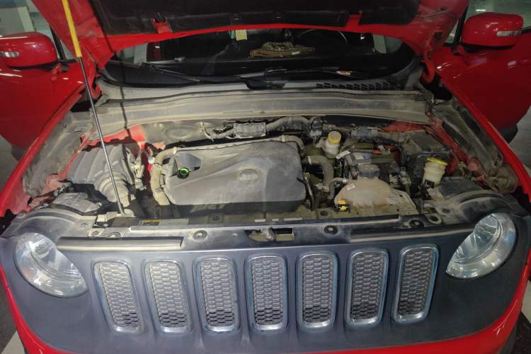 Used Jeep Renegade 2016 1.4T Automatic Jingneng Edition Engine Bay