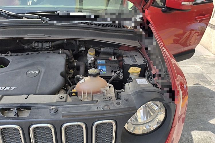 Used Jeep Renegade 2016 1.4T Automatic Jingneng Edition Engine Bay Left