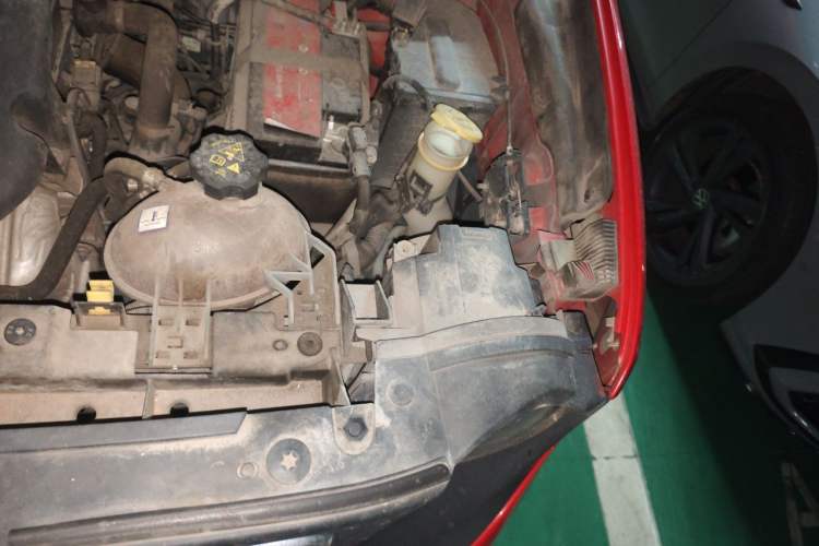 Used Jeep Renegade 2016 1.4T Automatic Jingneng Version+ Engine Bay Left