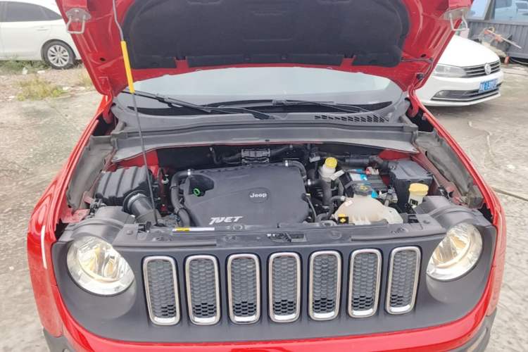 Used Jeep Renegade 2016 1.4T Automatic High-Energy Version Engine Bay