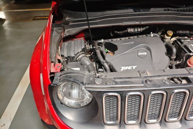 Used Jeep Renegade 2016 1.4T Automatic Jingneng Version+ Engine Bay Right