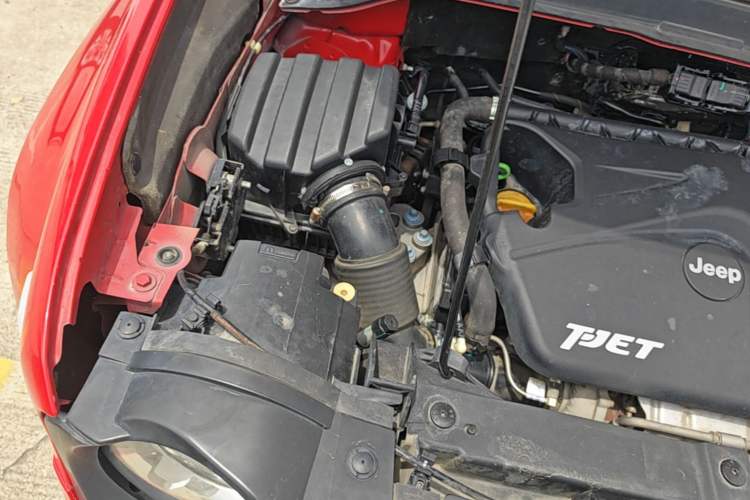 Used Jeep Renegade 2016 1.4T Automatic Jingneng Version+ Engine Bay Right