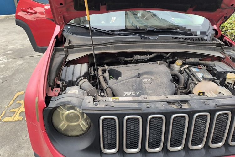 Used Jeep Renegade 2016 1.4T Automatic Jingneng Edition Engine Bay Right