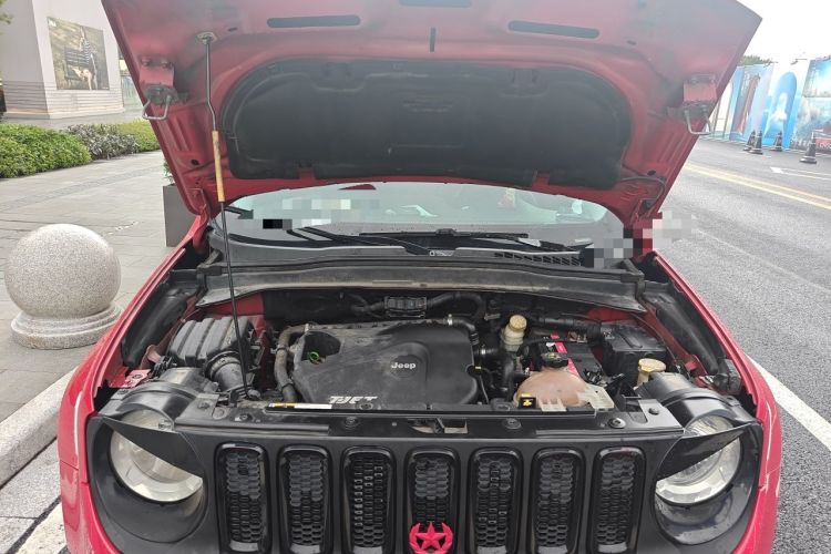 Used Jeep Renegade 2016 1.4T Automatic Jingneng Version+ Engine Bay