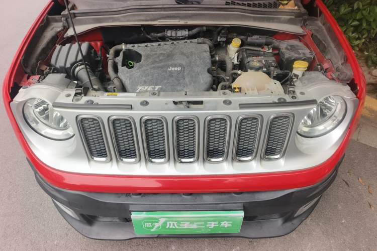 Used Jeep Renegade 2016 1.4T Automatic Smart Edition Engine Bay
