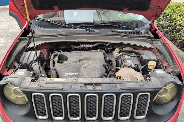 Used Jeep Renegade 2016 1.4T Automatic Jingneng Edition Engine Bay