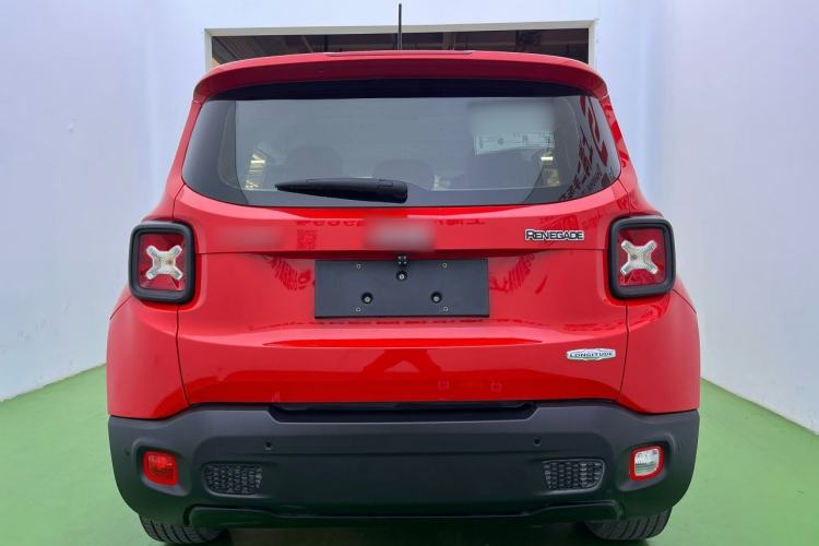 Used Jeep Renegade 2016 1.4T Automatic High-Energy Version Exterior 5