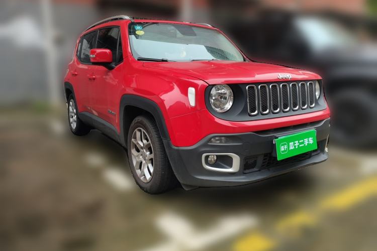 Used Jeep Renegade 2016 1.4T Automatic Jingneng Version+ Front Right 45 Deg