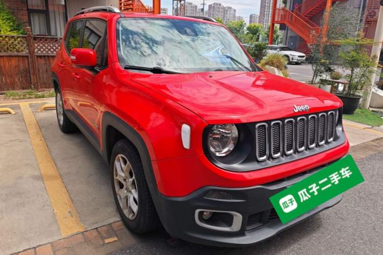 Used Jeep Renegade 2016 1.4T Automatic Jingneng Version+ Front Right 45 Deg