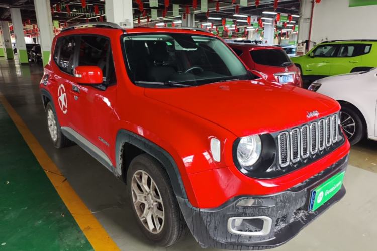 Used Jeep Renegade 2016 1.4T Automatic Jingneng Version+ Front Right 45 Deg