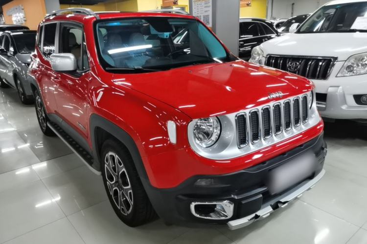 Used Jeep Renegade 2016 1.4T Automatic Smart Edition Front Right 45 Deg