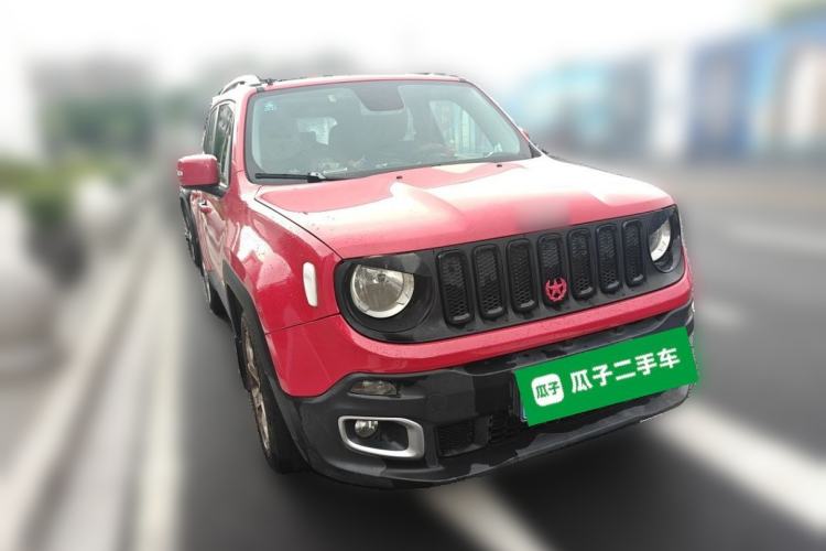 Used Jeep Renegade 2016 1.4T Automatic Jingneng Version+ Front Right 45 Deg