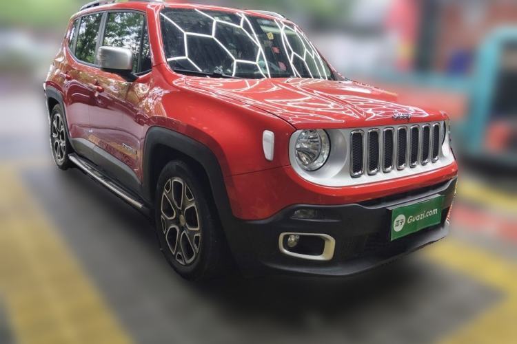 Used Jeep Renegade 2016 1.4T Automatic Smart Edition Front Right 45 Deg