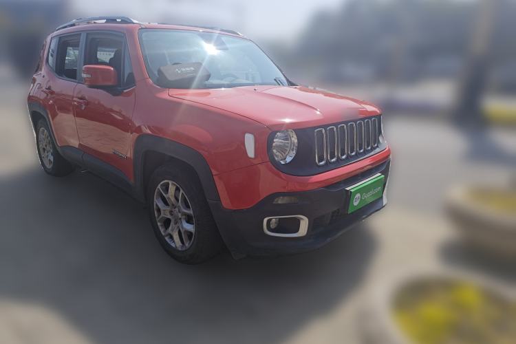 Used Jeep Renegade 2016 1.4T Automatic Jingneng Version+ Front Right 45 Deg