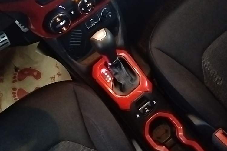 Used Jeep Renegade 2016 1.4T Automatic Jingneng Version+ Gear Lever