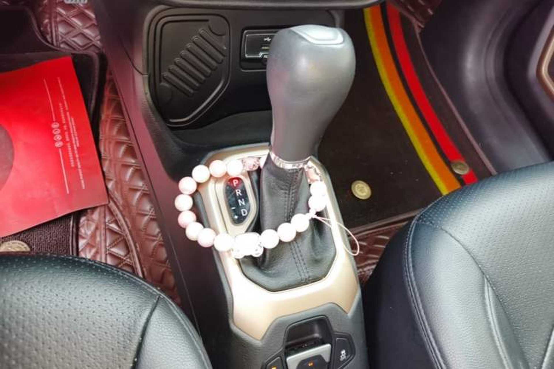 Used Jeep Renegade 2016 1.4T Automatic Jingneng Edition Gear Lever