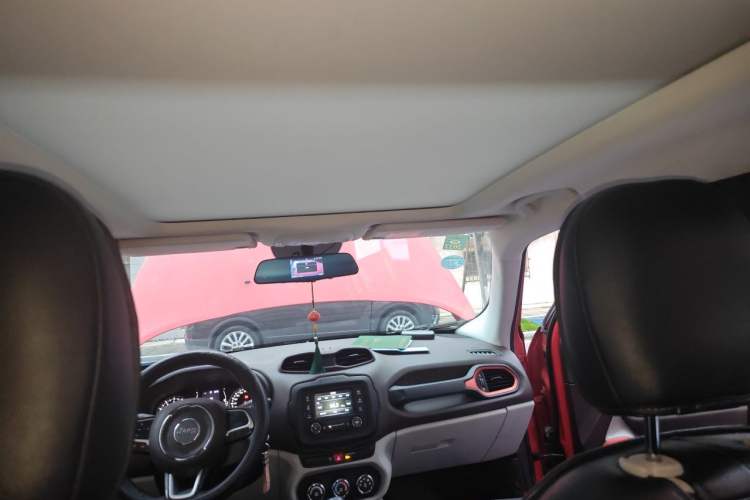 Used Jeep Renegade 2016 1.4T Automatic Jingneng Edition Headliner