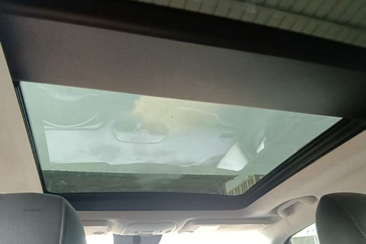 Used Jeep Renegade 2016 1.4T Automatic Jingneng Edition Headliner