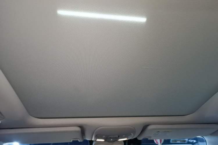 Used Jeep Renegade 2016 1.4T Automatic Smart Edition Headliner