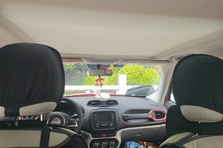 Used Jeep Renegade 2016 1.4T Automatic Jingneng Edition Headliner