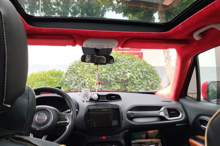 Used Jeep Renegade 2016 1.4T Automatic Jingneng Edition Headliner