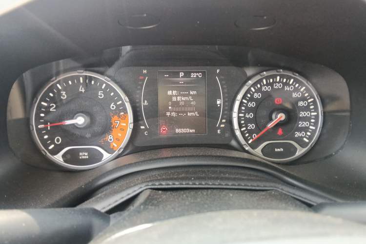 Used Jeep Renegade 2016 1.4T Automatic Jingneng Edition Instrument Cluster
