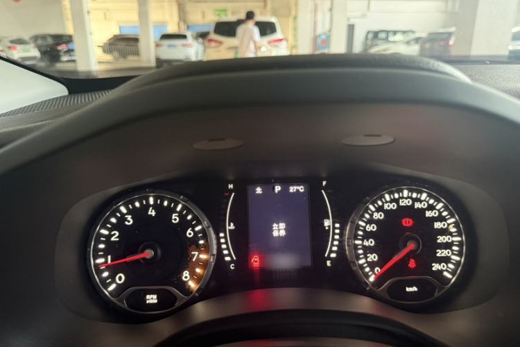 Used Jeep Renegade 2016 1.4T Automatic Jingneng Edition Instrument Cluster