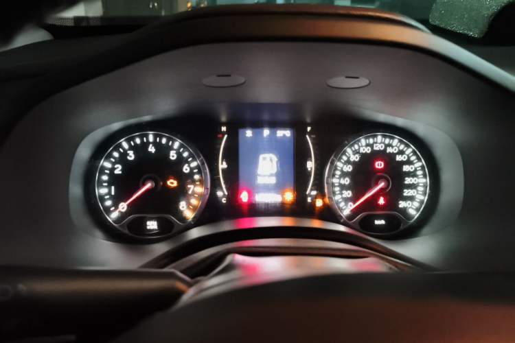 Used Jeep Renegade 2016 1.4T Automatic Jingneng Edition Instrument Cluster
