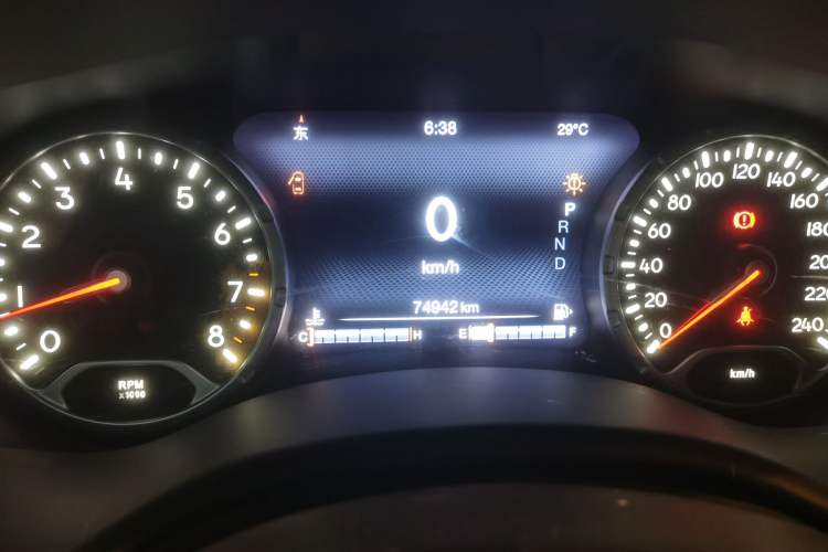 Used Jeep Renegade 2016 1.4T Automatic Jingneng Version+ Instrument Cluster