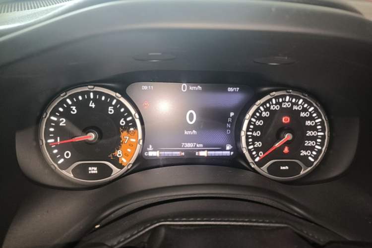 Used Jeep Renegade 2016 1.4T Automatic Smart Edition Instrument Cluster