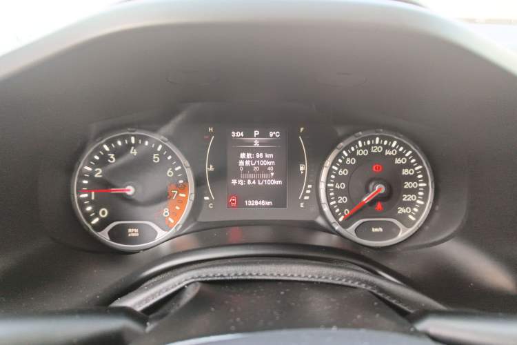 Used Jeep Renegade 2016 1.4T Automatic High-Energy Version Instrument Cluster