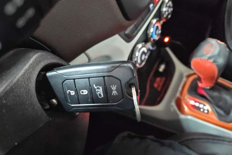 Used Jeep Renegade 2016 1.4T Automatic High-Energy Version Interior 1