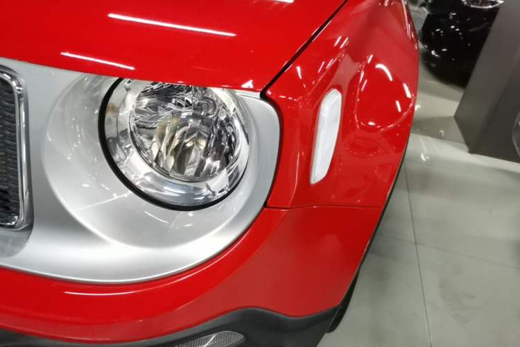 Used Jeep Renegade 2016 1.4T Automatic Smart Edition Left Front Headlight