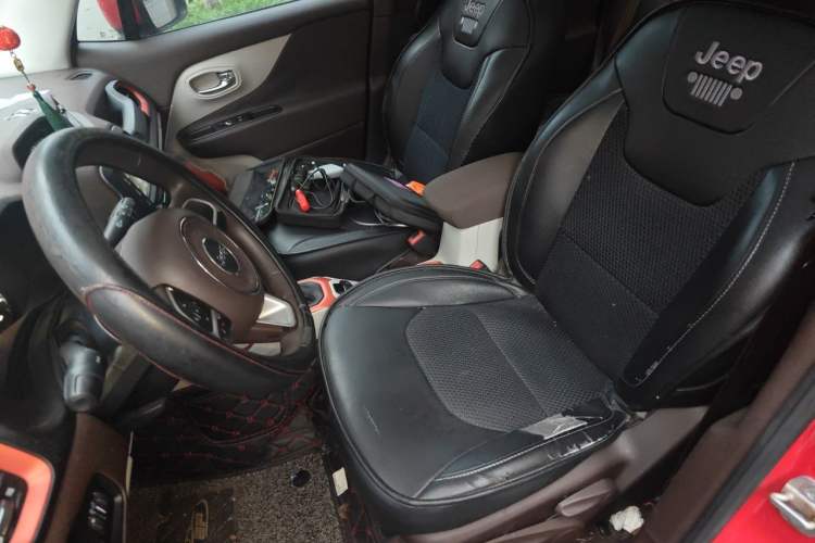 Used Jeep Renegade 2016 1.4T Automatic Jingneng Edition Left Front Seat
