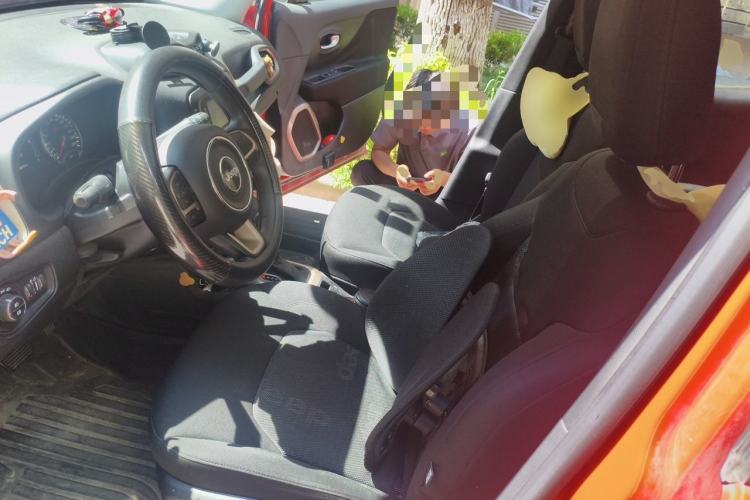 Used Jeep Renegade 2016 1.4T Automatic Jingneng Edition Left Front Seat