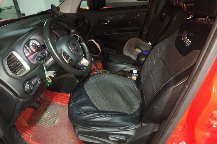 Used Jeep Renegade 2016 1.4T Automatic Jingneng Version+ Left Front Seat