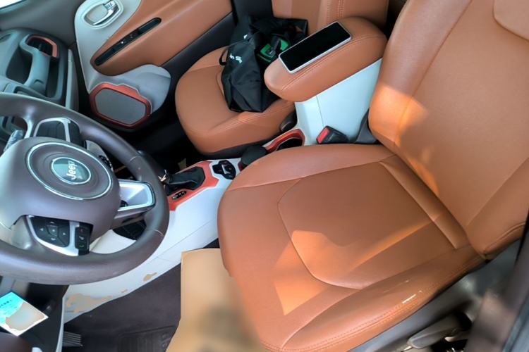 Used Jeep Renegade 2016 1.4T Automatic Jingneng Edition Left Front Seat