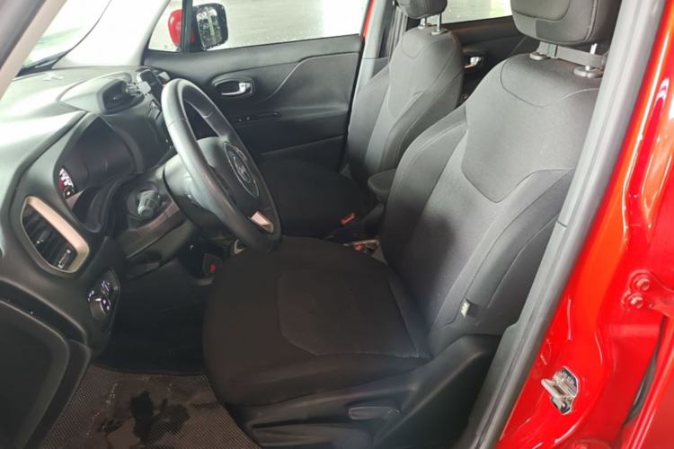 Used Jeep Renegade 2016 1.4T Automatic Jingneng Version+ Left Front Seat