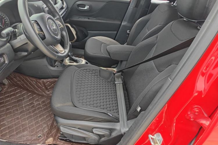 Used Jeep Renegade 2016 1.4T Automatic Jingneng Version+ Left Front Seat