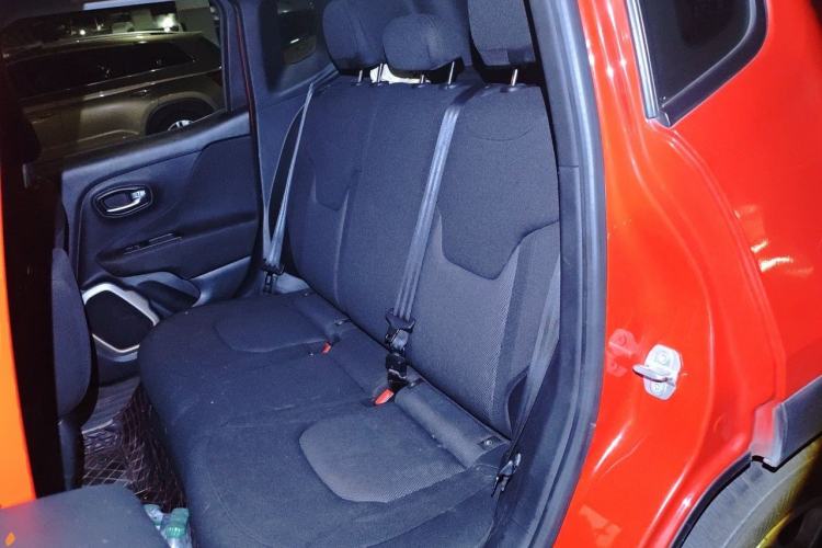 Used Jeep Renegade 2016 1.4T Automatic Jingneng Version+ Left Rear Seat
