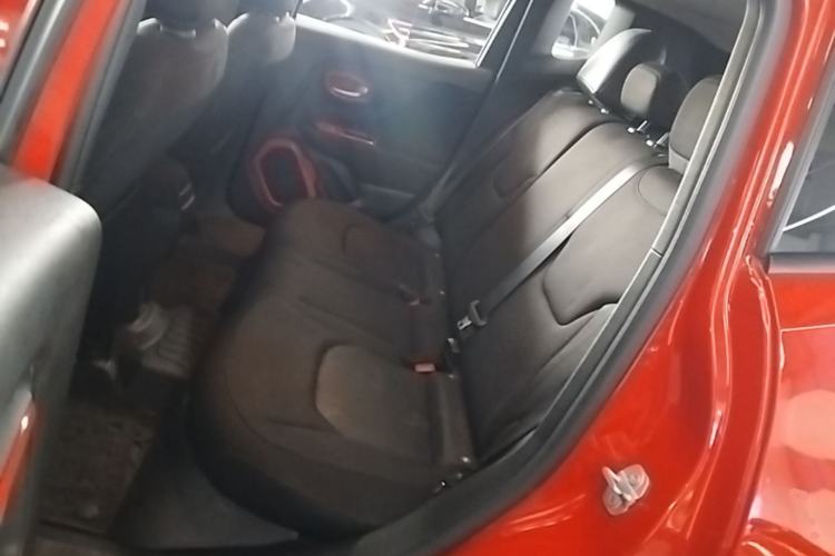 Used Jeep Renegade 2016 1.4T Automatic Jingneng Version+ Left Rear Seat
