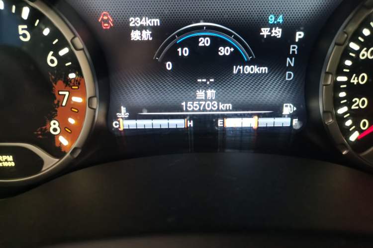 Used Jeep Renegade 2016 1.4T Automatic Jingneng Version+ Odometer Close Up