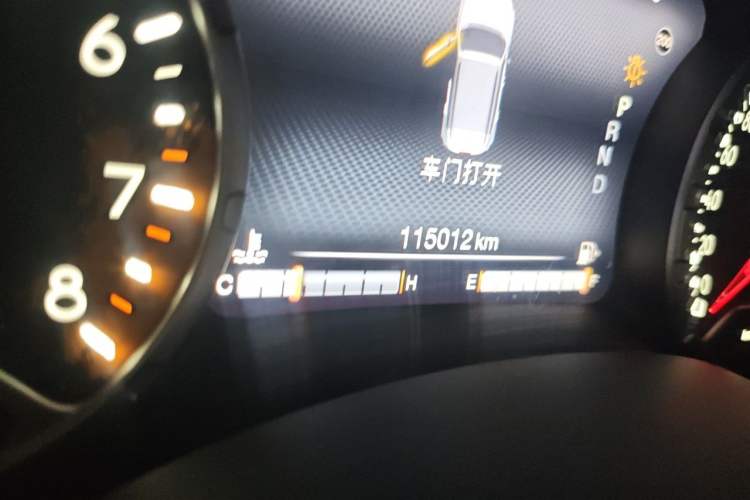 Used Jeep Renegade 2016 1.4T Automatic Jingneng Version+ Odometer Close Up