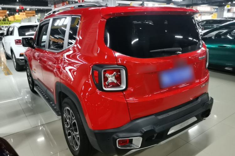 Used Jeep Renegade 2016 1.4T Automatic Smart Edition Rear Left 45 Deg