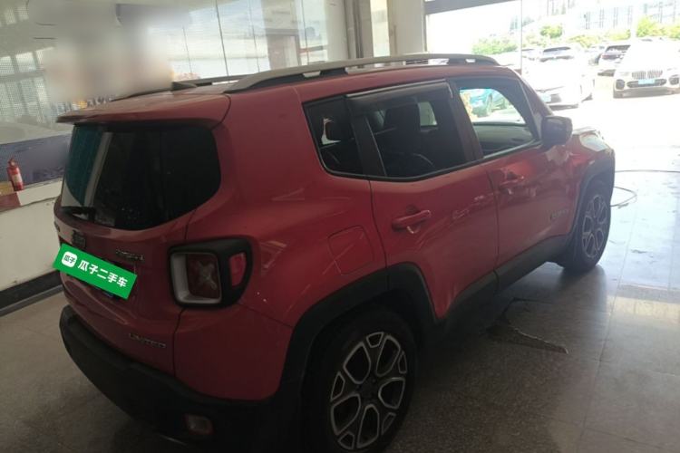 Used Jeep Renegade 2016 1.4T Automatic Smart Edition Rear Right 45 Deg