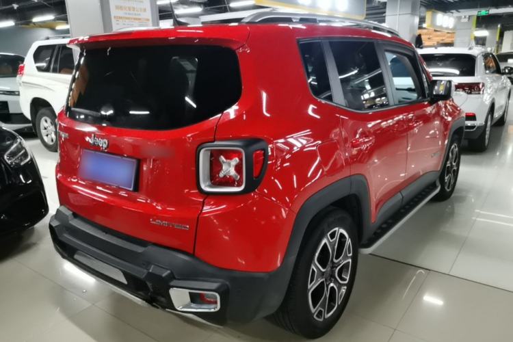 Used Jeep Renegade 2016 1.4T Automatic Smart Edition Rear Right 45 Deg
