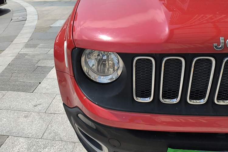 Used Jeep Renegade 2016 1.4T Automatic Jingneng Edition Right Front Headlight