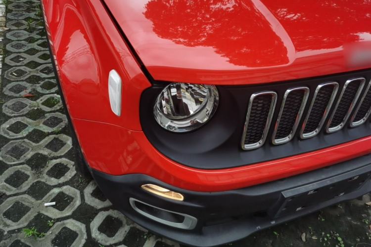 Used Jeep Renegade 2016 1.4T Automatic Jingneng Edition Right Front Headlight
