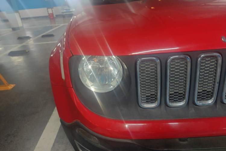 Used Jeep Renegade 2016 1.4T Automatic Jingneng Edition Right Front Headlight